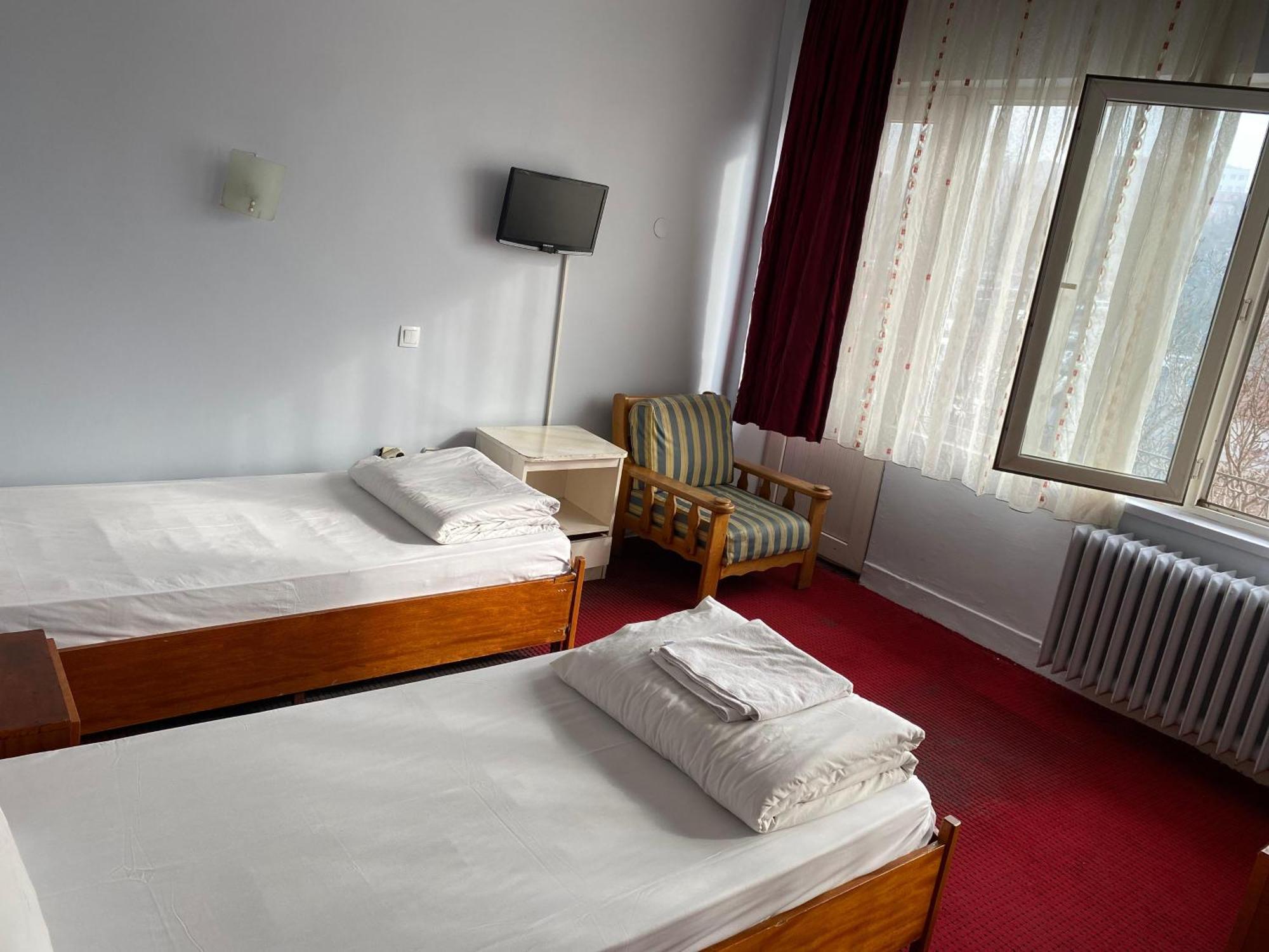 Oez Altinbasak Otel Ankara Exterior photo